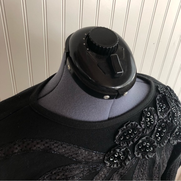 Vintage 80s Black Sweatshirt Batwing Beaded Sequins Flower Appliqué Decorative - Picture 5 of 14